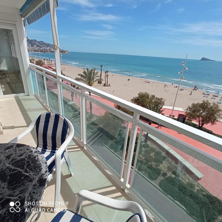 Espectacular Apartamento En 1ª Linea De Playa Lägenhet Benidorm Exteriör bild