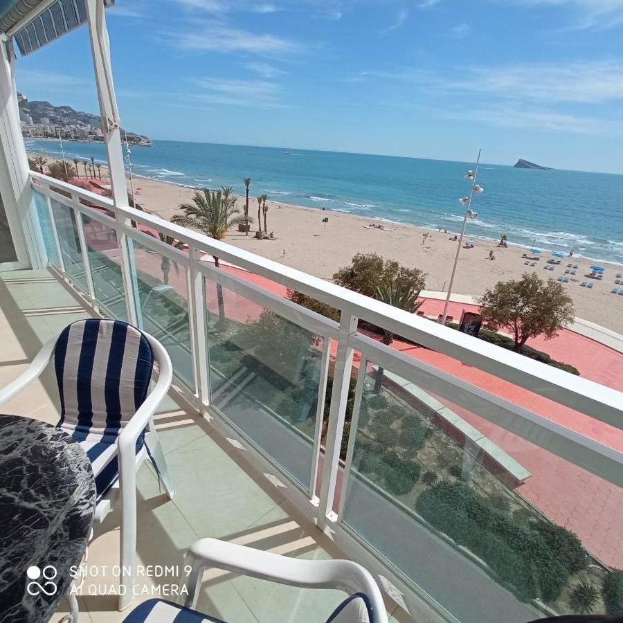 Espectacular Apartamento En 1ª Linea De Playa Lägenhet Benidorm Exteriör bild